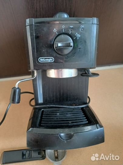 Кофеварка рожковая delonghi ec145