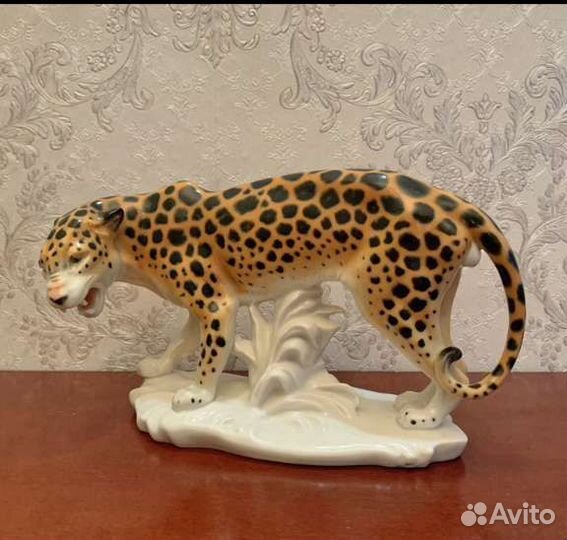 Фарфоровая статуэтка германия Karl Ens Леопард