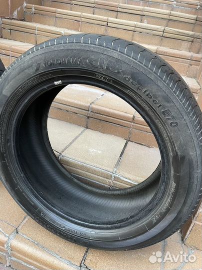 Yokohama dB Decibel E70 215/55 R17