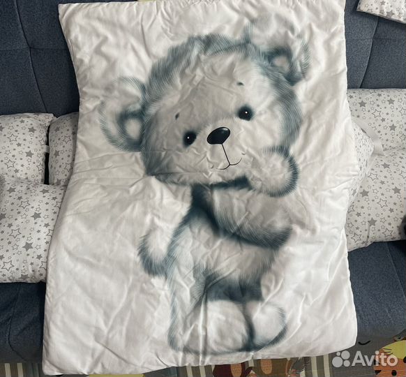 Бортики в детскую кроватку