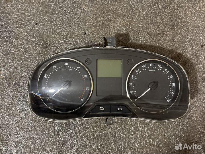 Щиток приборов skoda fabia 2 рест