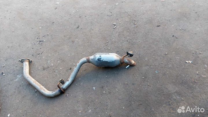 Глушитель задняя часть. Geely Emgrand X7. Двиг.2.4