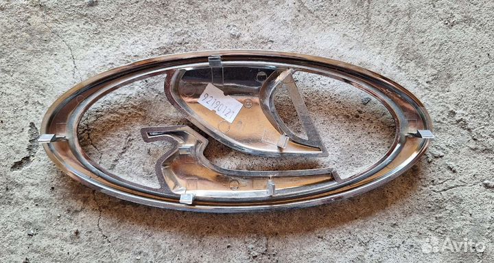 Шильдик на гранта FL