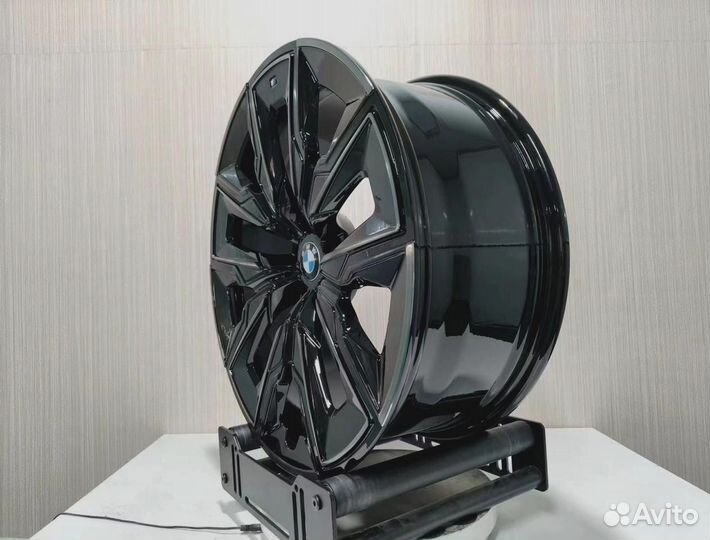 Кованые диски R22