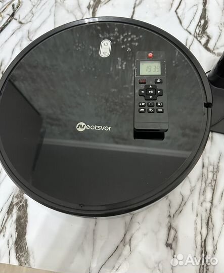 Робот пылесос neatsvor x520