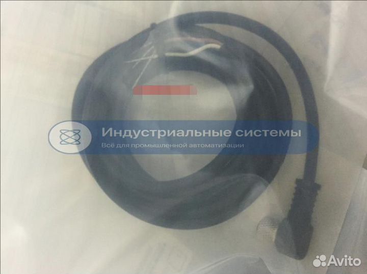 Датчик расстояния Omron XS3F-M422-405-A