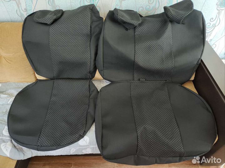 Автомобильные чехлы Лада Гранта задние(раздельный)