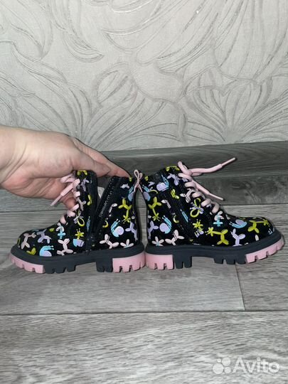 Ботинки демисезонные для девочки 23