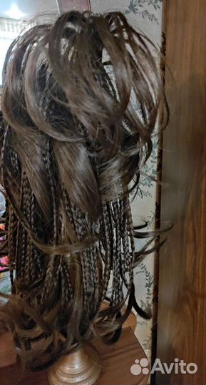 Хвост шиньон на крабе