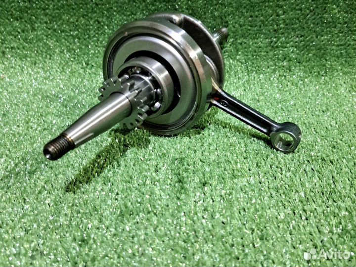 Коленвал на скутер