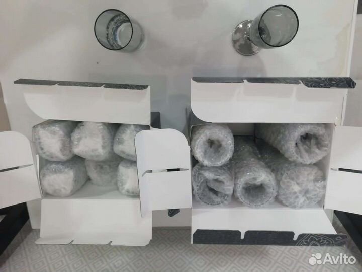 Стаканы и бокалы новые