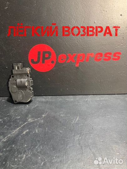 Сервопривод заслонок отопителя Bmw 3 E90