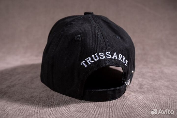 Бейсболка мужская trussardi