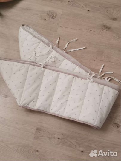 Бортик в кроватку мягкий