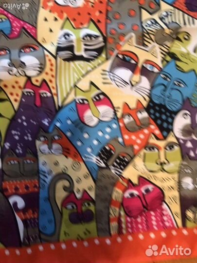 Платок шелковый женский