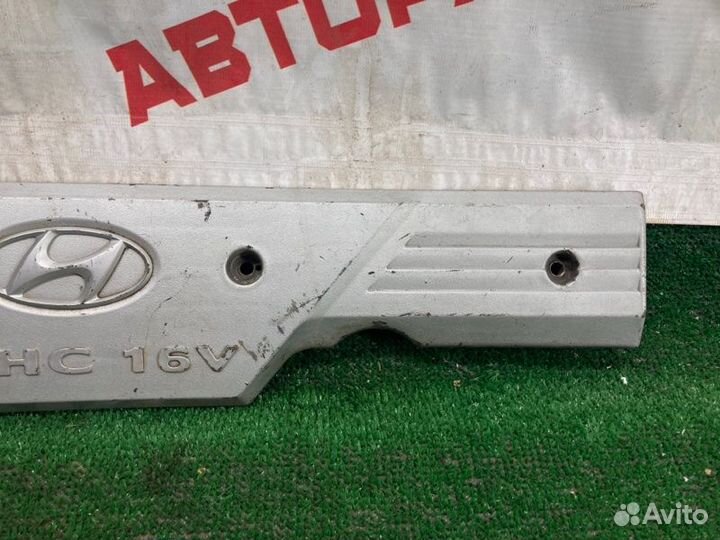 Крышка двигателя декоративная Hyundai Accent 2