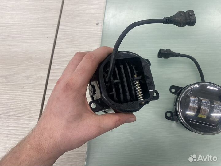 Противотуманные фары