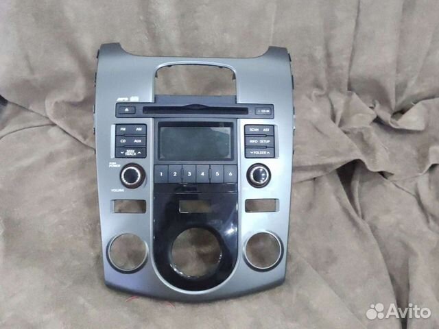 Штатная магнитола на kia ceratto 2