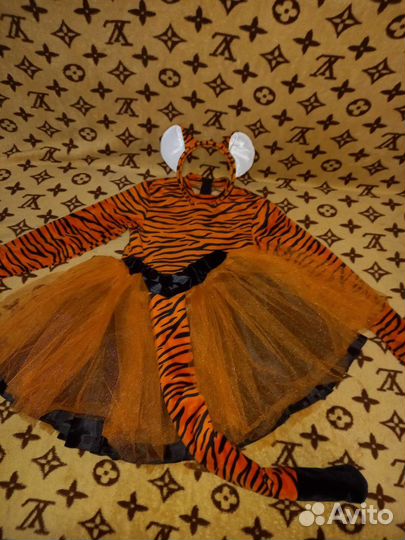 Костюм тигрицы