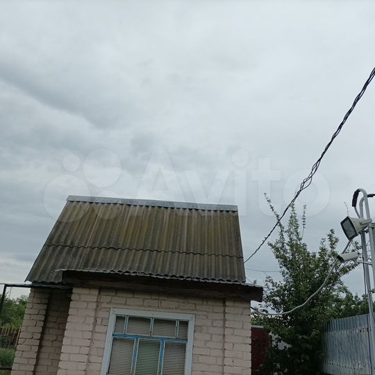 Дача 20 м² на участке 5 сот.