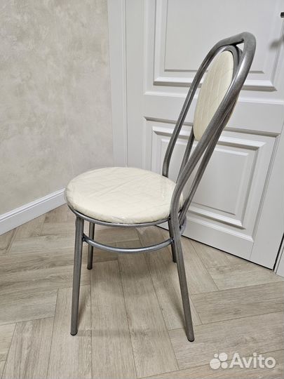 Стулья кухонные мягкие новые