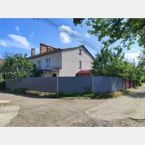 3-к. квартира, 70 м², 2/2 эт., Заветный