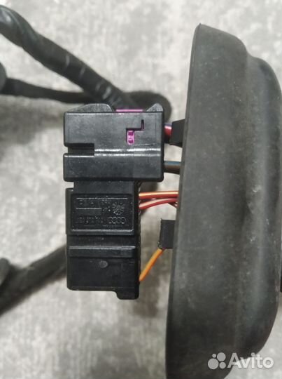 Проводка двери передняя левая Ауди А4 б6