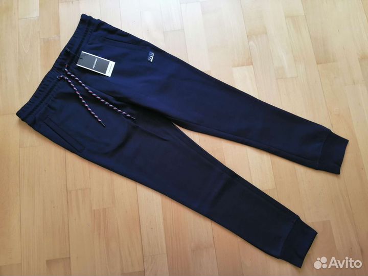 Штаны Jack & Jones. S. 160 - 165 см
