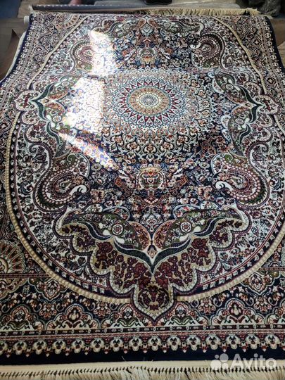 Ковер новый