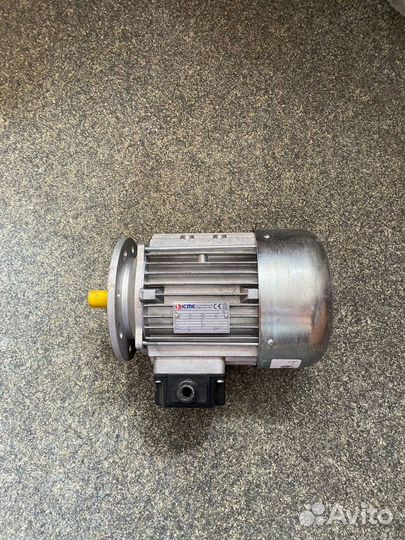 Мотор icme 1100 Вт тип T90S4
