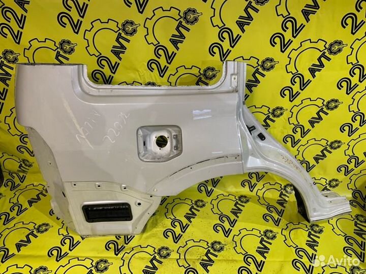 Крыло заднее правое Mitsubishi Pajero V93W 6G72