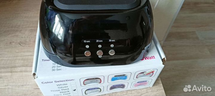 Лампа для сушки ногтей