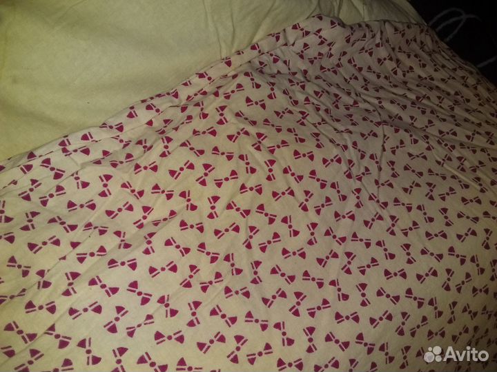 Две подушки перо 70на70 чистые