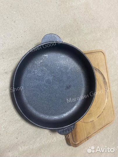 Сковорода 160х25 с дощечкой