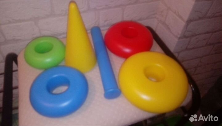 Пирамидка крупная развивающая