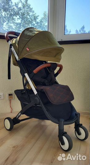 Прогулочная коляска carrello astra