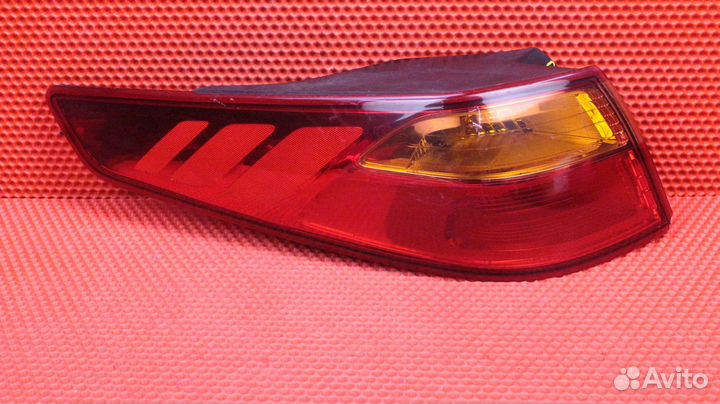 Фонарь задний левый Kia K5 TF G4KH 92401-2T500