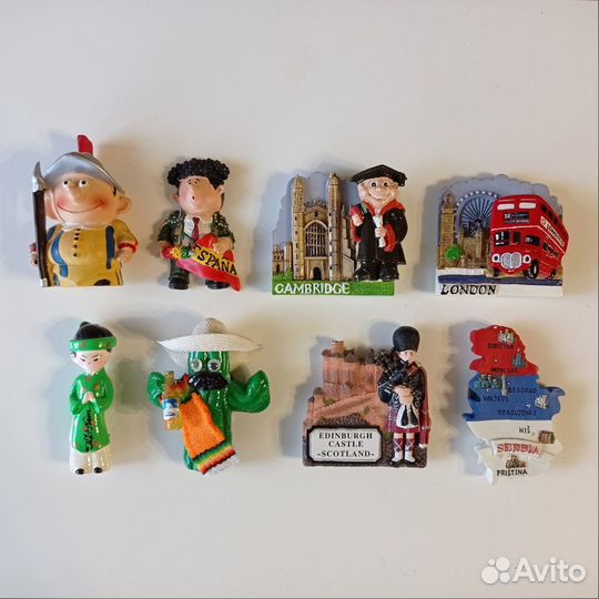 Магниты на холодильник из разных стран