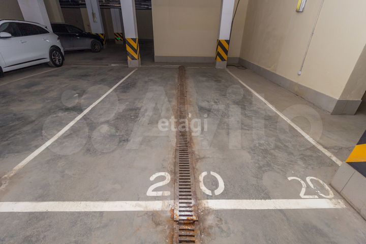 Машиноместо