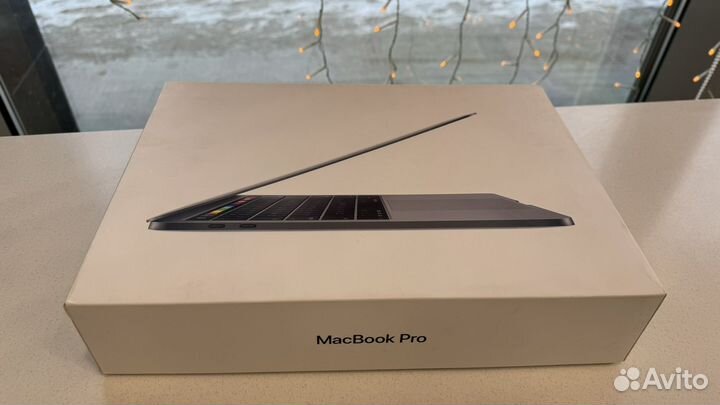 Macbook pro 13 2018 512gb