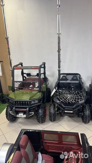 Детский электромобиль новый