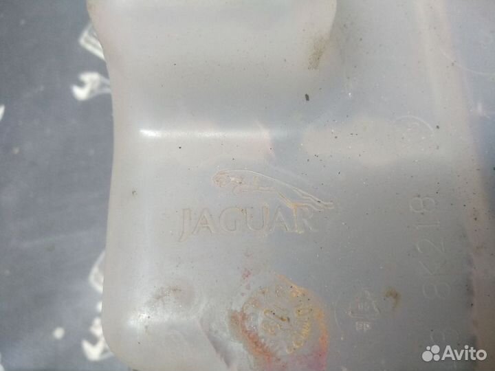 Расширительный бачок Jaguar X-Type