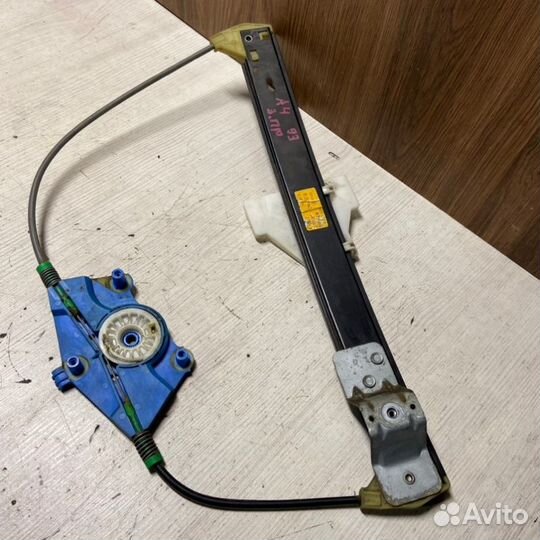 Стеклоподъемник задний правый Audi A4 B7 ALT