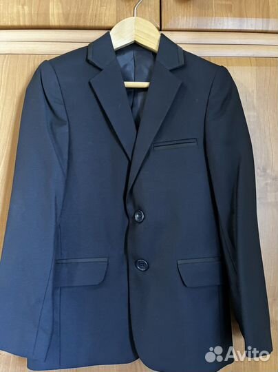 Пиджак на мальчика