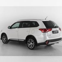 Mitsubishi Outlander 2.4 CVT, 2015, 216 520 км, с пробегом, цена 1 820 000 руб.