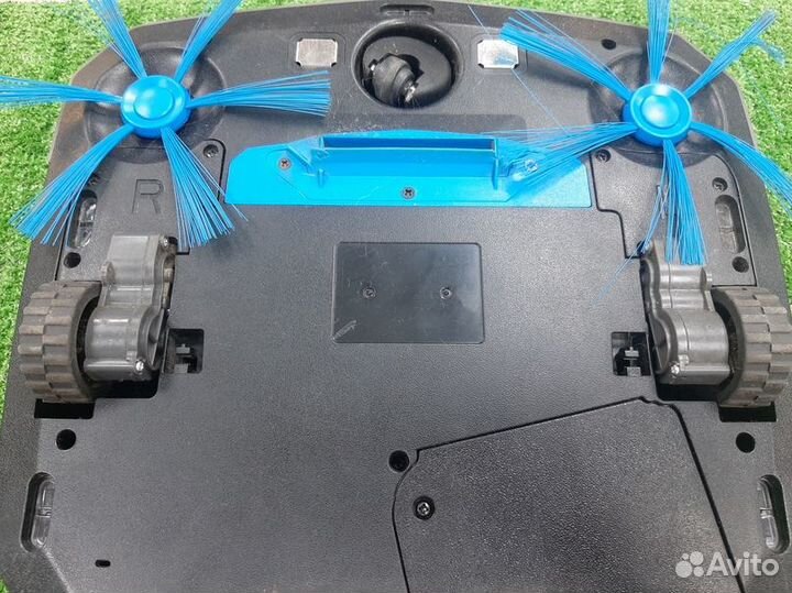 Робот-пылесос Philips FC8792, комплект