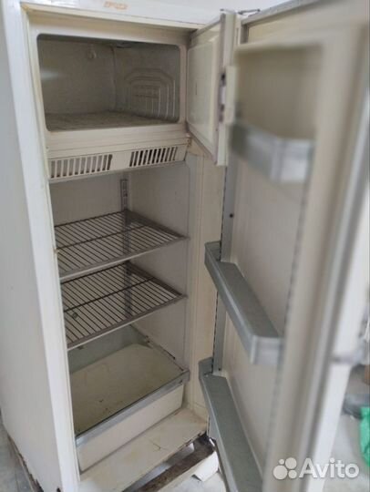 Холодильник ЗИЛ
