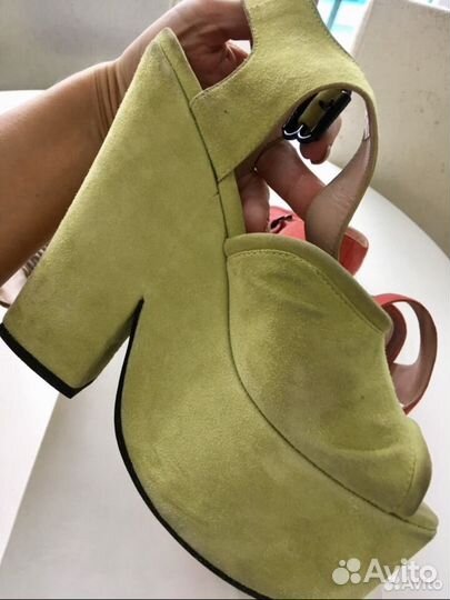 Босоножки Carven замша на 39