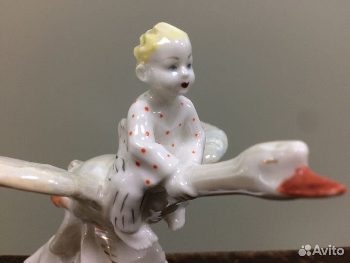 Фигурка гуси лебеди лзфи иванушка СССР редкость