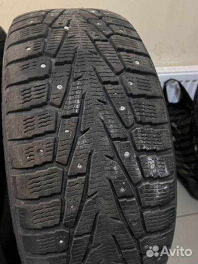 Nokian Tyres Hakkapeliitta 7 SUV 235/50 R19 103T